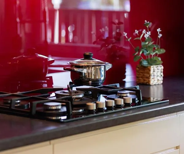 Metro Targowek Spacious With Parking By Renters *