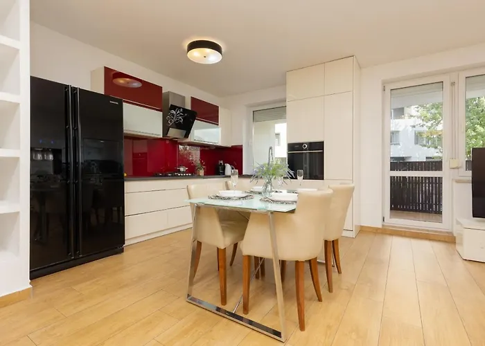 Lägenhet Metro Targowek Spacious With Parking By Renters