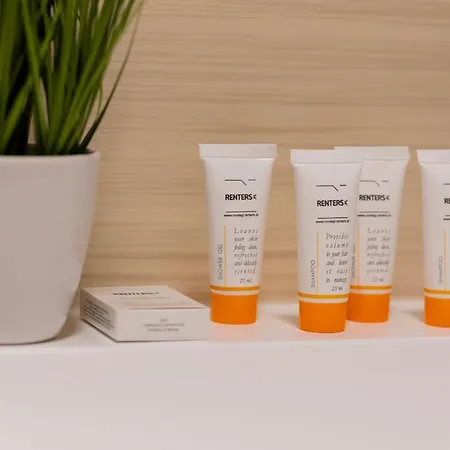 Metro Targowek Spacious With Parking By Renters Apartman Varsó